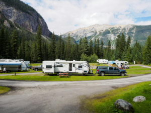 Assurance camping-car : une necessite pour les amateurs de voyage